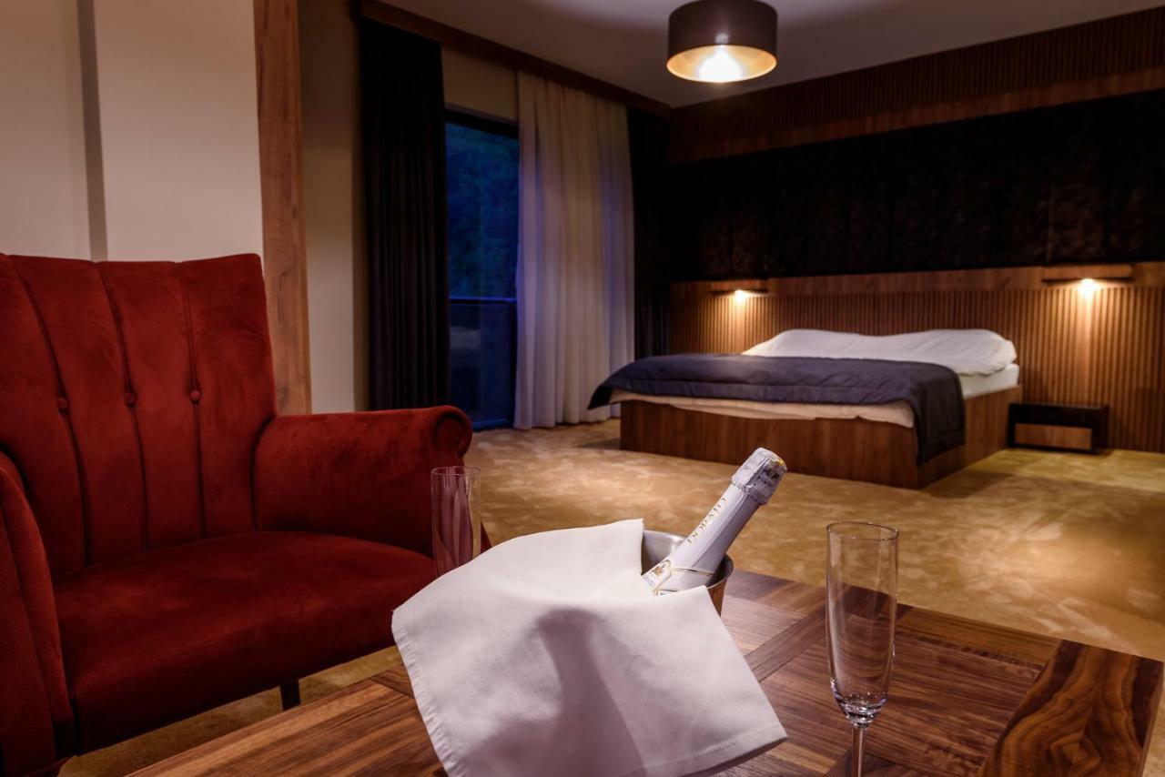 Resort Ujevara E Drinit Peje Ngoại thất bức ảnh